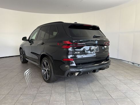 New 2026 BMW X5 xDrive50e w/ M Sport Package AWD/4WD image 3