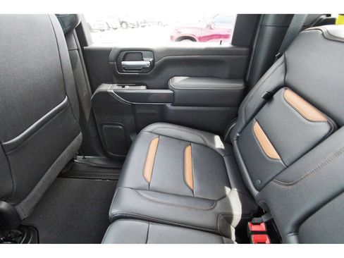 Used 2021 GMC Sierra 2500 AT4 AWD/4WD image 12