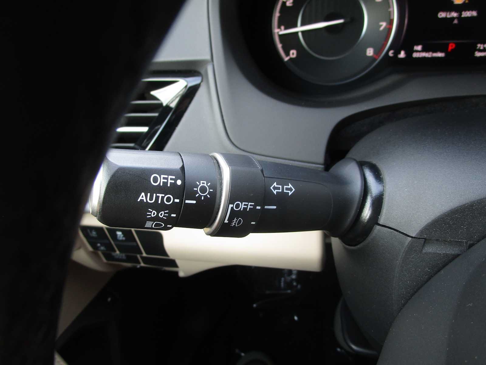 Used 2020 Acura RDX AWD image 30