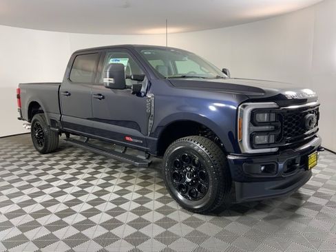 New 2025 Ford F250 XLT w/ Black Appearance Package image 3
