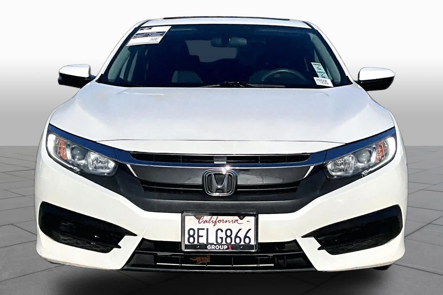 Used 2018 Honda Civic EX image 3
