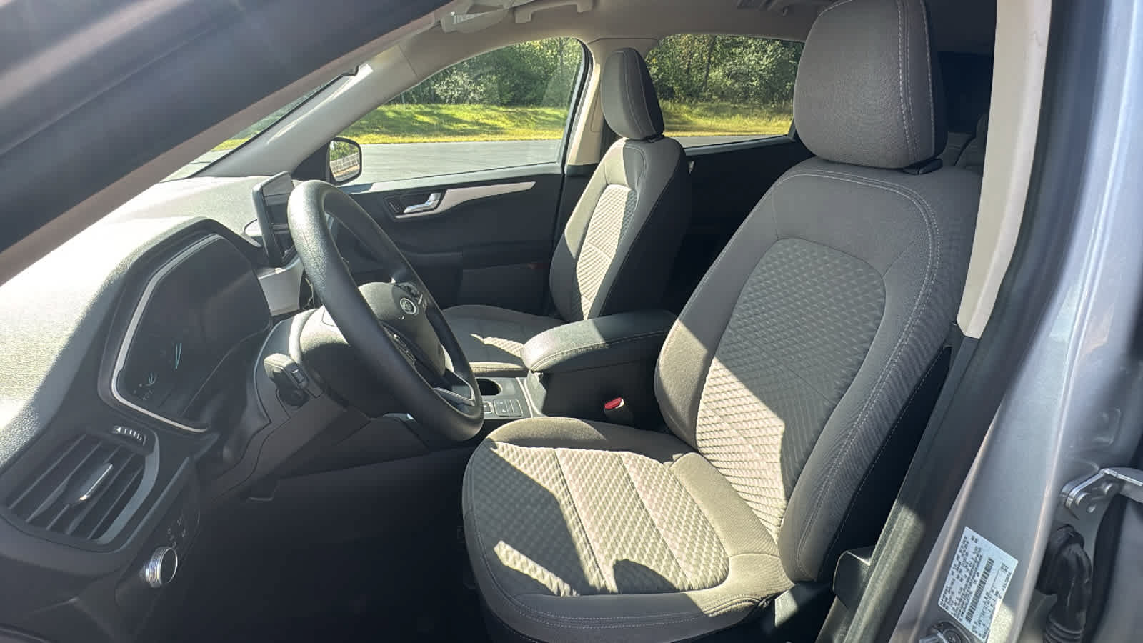 Used 2020 Ford Escape SE AWD/4WD image 8