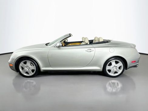 Used 2004 Lexus SC 430 Convertible RWD image 8