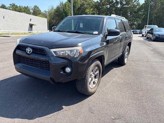 Used 2016 Toyota 4Runner SR5 RWD image 3