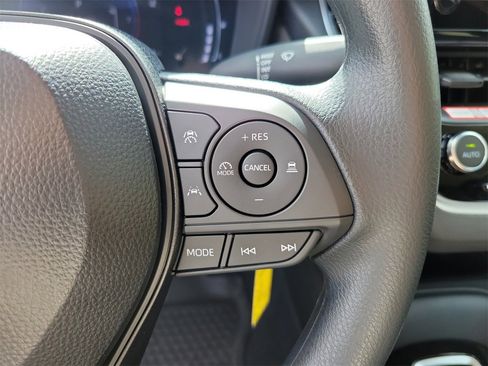 Used 2026 Toyota Corolla LE image 20