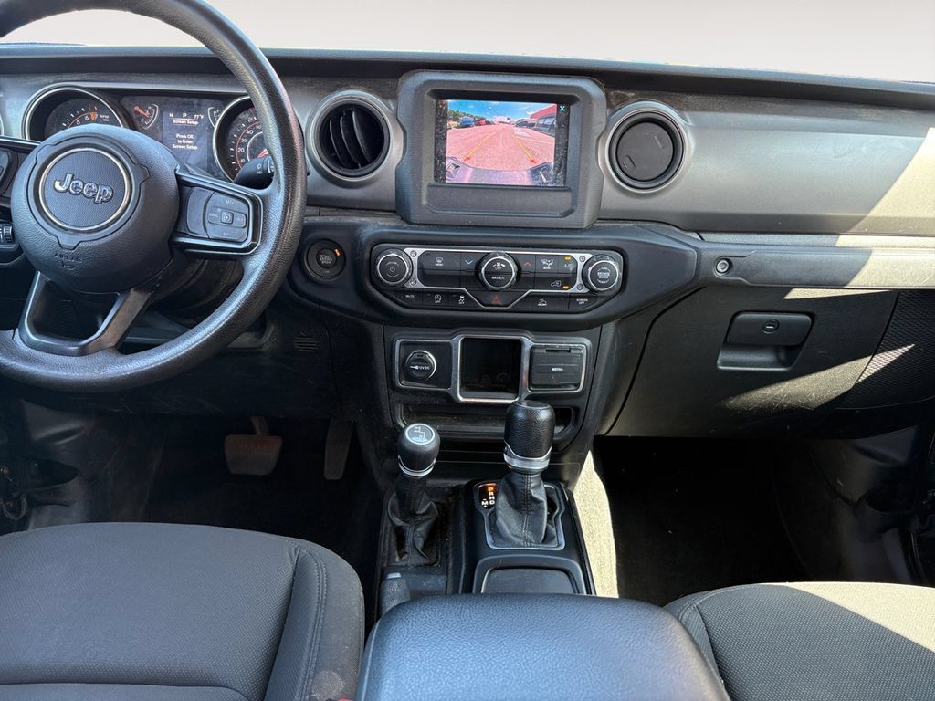 Used 2023 Jeep Gladiator Sport AWD/4WD image 10