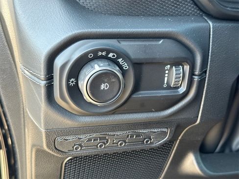 New 2026 Jeep Wrangler Unlimited Rubicon image 27