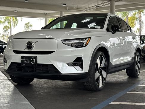 Certified 2023 Volvo C40 P8 Recharge Ultimate AWD/4WD image 2