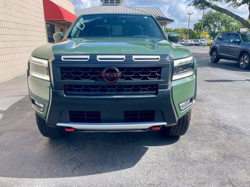 Used 2025 Nissan Frontier PRO-4X AWD/4WD image 7