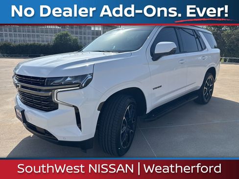 Used 2022 Chevrolet Tahoe RST w/ Luxury Package RWD image 1