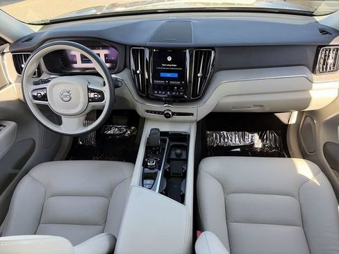 Used 2023 Volvo XC60 B5 Plus w/ Climate Package FWD image 16