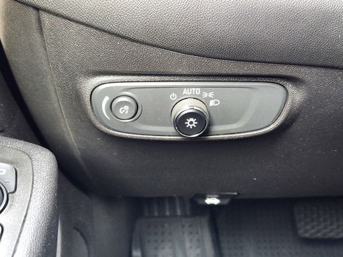 Certified 2022 Chevrolet Equinox LT image 23