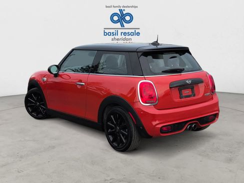 Used 2019 MINI Cooper S FWD image 5
