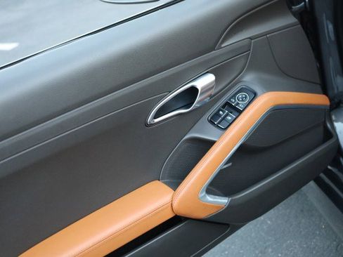 Used 2014 Porsche Boxster image 23