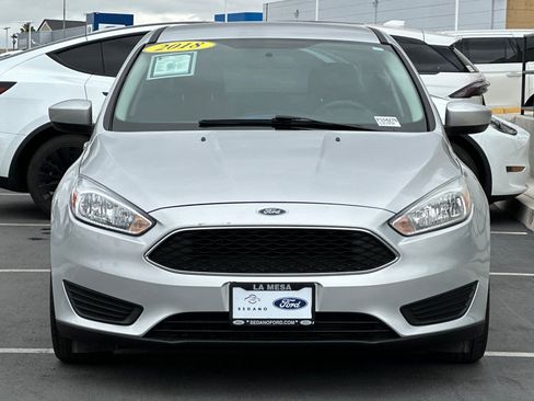 Certified 2018 Ford Focus SE FWD image 8