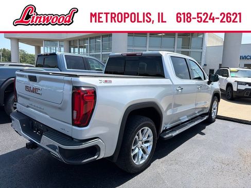 Used 2019 GMC Sierra 1500 SLT w/ SLT Premium Plus Package AWD/4WD image 7