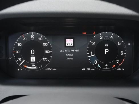 Used 2025 Land Rover Discovery Sport S AWD/4WD image 11