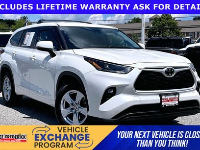 Used 2021 Toyota Highlander LE
