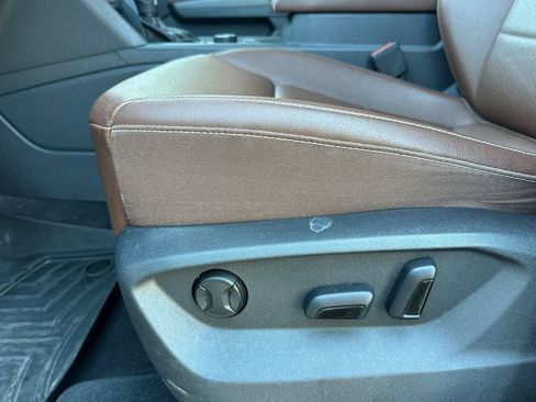 Used 2022 Volkswagen Atlas SE image 12