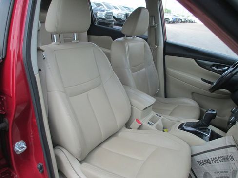 Used 2017 Nissan Rogue SL w/ SL Premium Package image 23