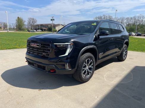 Used 2025 GMC Acadia AT4 w/ LPO, Floor Liner Package AWD/4WD image 2