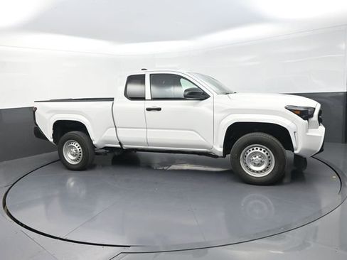 Used 2025 Toyota Tacoma SR RWD image 27