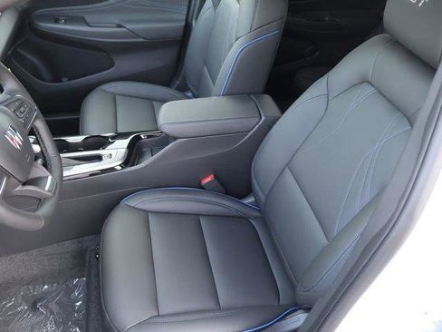 New 2026 Buick Envista Sport Touring image 21