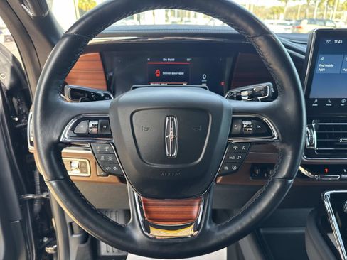 Used 2024 Lincoln Navigator L Reserve image 31
