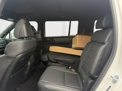 New 2026 Hyundai Santa Fe Calligraphy AWD/4WD image 14