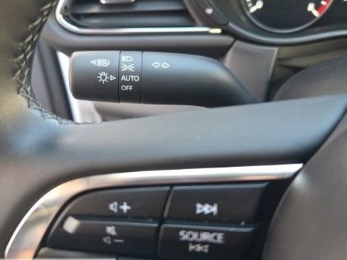 Used 2025 MAZDA CX-30 AWD 2.5 S w/ Preferred Package image 32
