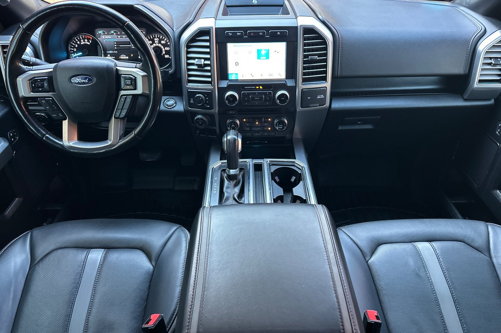 Used 2018 Ford F150 Platinum w/ Technology Package AWD/4WD image 13