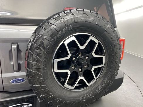Used 2021 Ford Bronco Outer Banks image 33