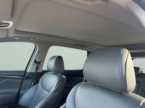 Used 2023 Hyundai Santa Fe Limited image 19