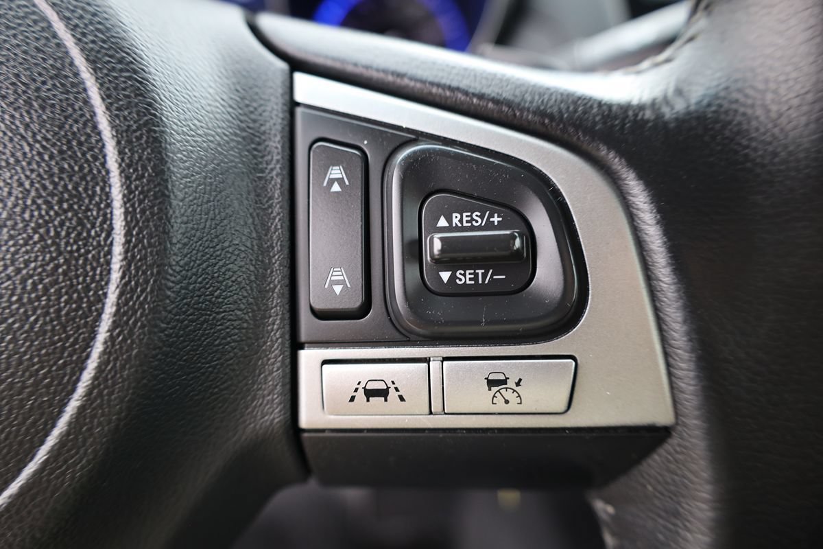 Used 2016 Subaru Legacy 2.5i Premium AWD/4WD image 23