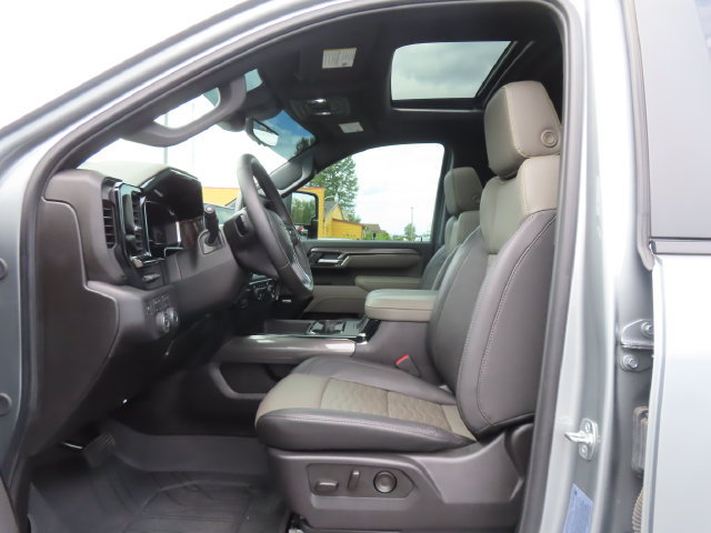 Certified 2025 Chevrolet Silverado 2500 ZR2 w/ Technology Package AWD/4WD image 16