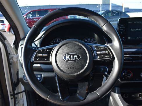 Used 2021 Kia Seltos S image 18