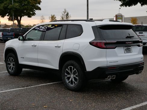New 2026 GMC Acadia AT4 w/ Luxury Package image 5