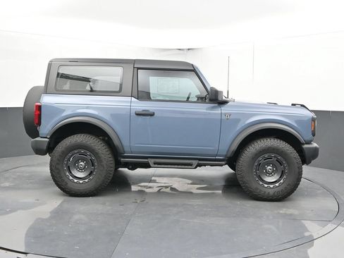 Used 2025 Ford Bronco 2-Door w/ Sasquatch Package AWD/4WD image 4