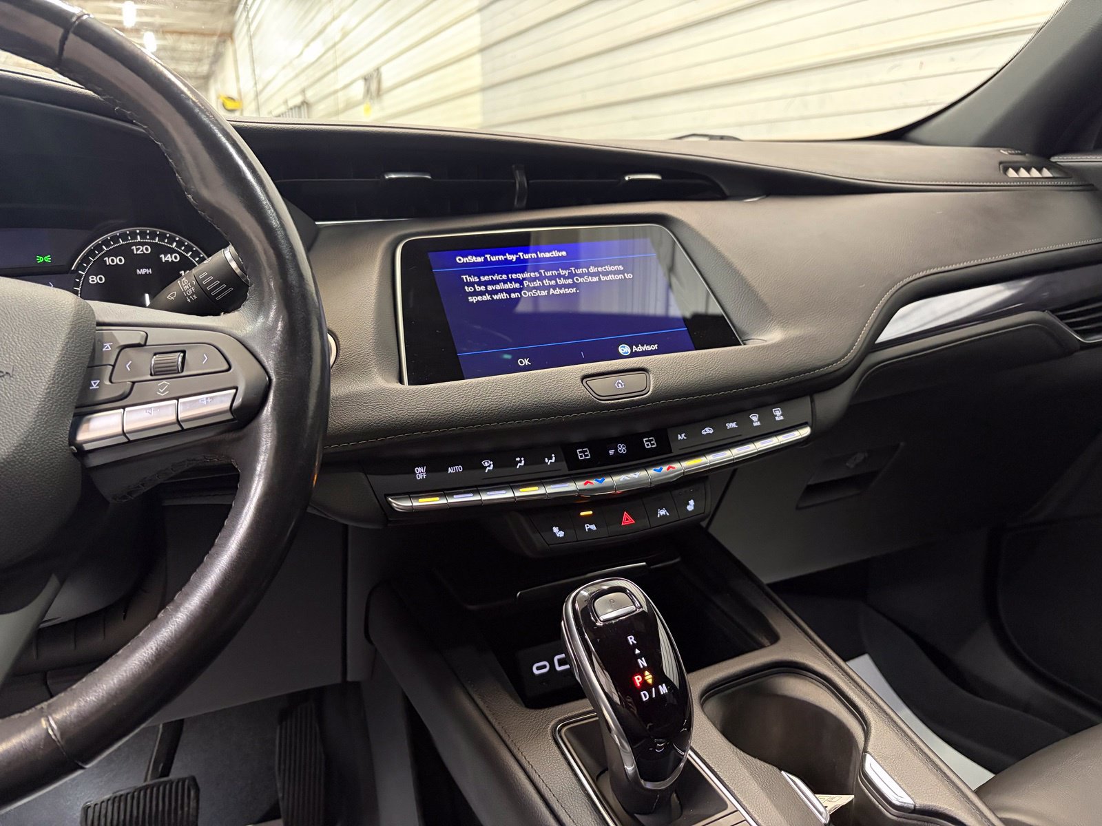 Used 2022 Cadillac XT4 Luxury w/ Cold Weather Package AWD/4WD image 18