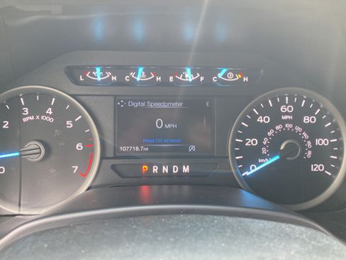 Used 2020 Ford F150 XLT w/ Equipment Group 302A Luxury AWD/4WD image 16