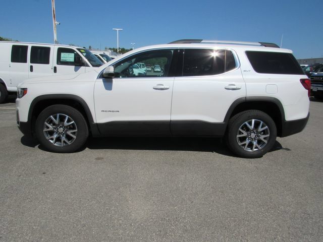 Certified 2023 GMC Acadia SLT w/ Preferred Package AWD/4WD image 3