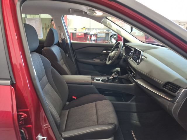 Certified 2026 Nissan Rogue SV w/ Cold Weather Package AWD/4WD image 12