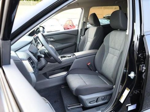 New 2026 Nissan Rogue SV AWD/4WD image 8
