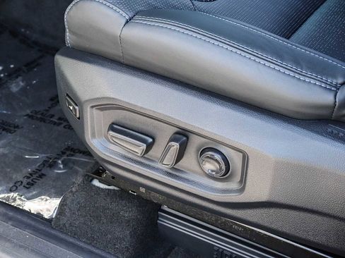 Used 2024 Toyota Tundra Platinum image 24