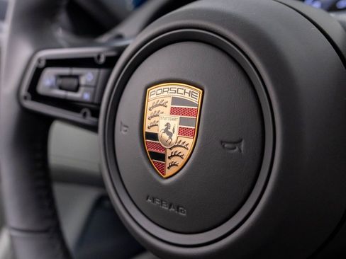 Used 2026 Porsche 911 Targa 4 GTS AWD/4WD image 18