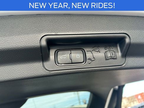 New 2026 Ford Explorer ST-Line image 42