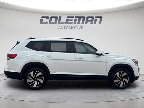 Used 2025 Volkswagen Atlas SE image 6