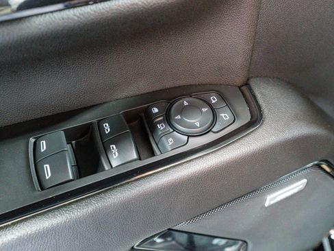 Used 2024 GMC Sierra 2500 AT4 w/ AT4 Premium Plus Package image 18