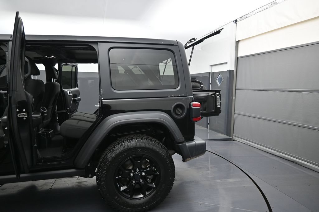 Used 2020 Jeep Wrangler Unlimited Sport AWD/4WD image 12