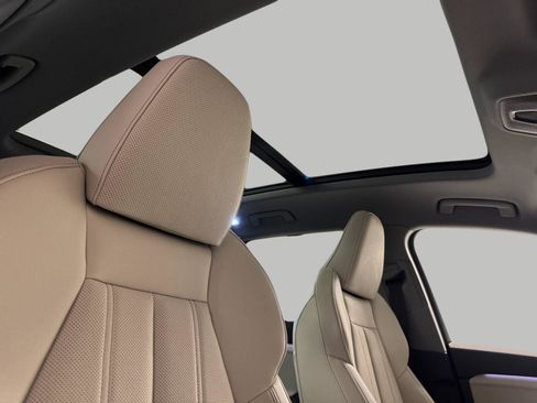 New 2025 Audi Q6 e-tron Premium Plus image 16